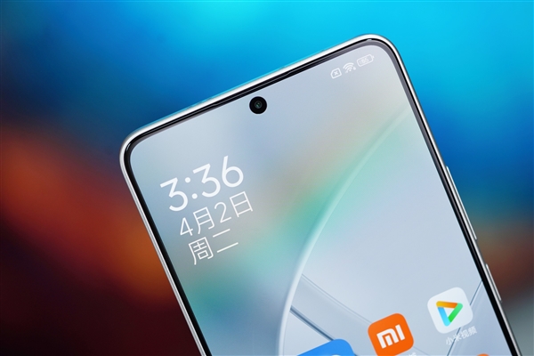 中端機(jī)首次用上驍龍8s Gen 3！Redmi Turbo 3圖賞