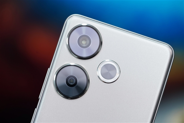 中端機(jī)首次用上驍龍8s Gen 3！Redmi Turbo 3圖賞