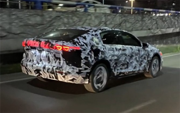 替代“馬6”！馬自達(dá)J90A實(shí)車(chē)曝光：純電平臺(tái)打造