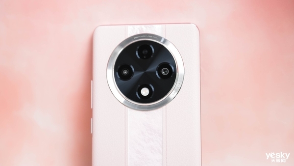 全球唯一一款滿級防水手機！OPPO A3 Pro上手