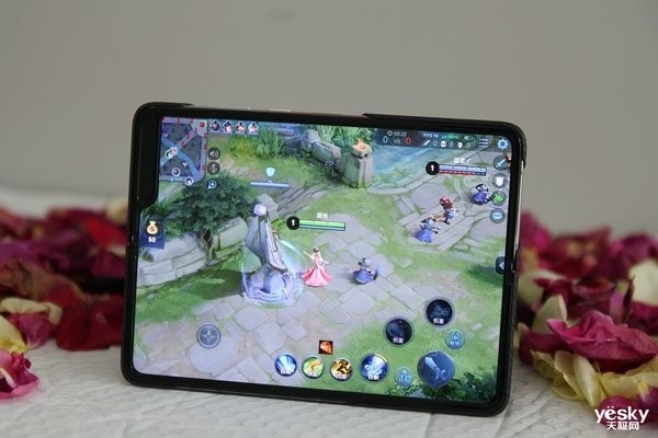 從一枝獨(dú)秀到百花齊放 聊聊那些讓我印象深刻的折疊屏