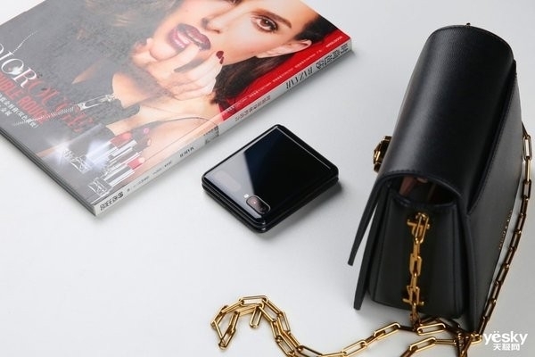 從一枝獨(dú)秀到百花齊放 聊聊那些讓我印象深刻的折疊屏