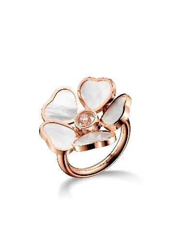 演員任敏佩戴Chopard蕭邦珠寶臻品出席活動 演員任敏佩戴Chopard蕭邦珠寶臻品出席活動