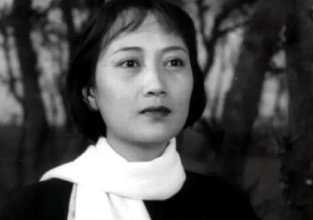 王曉棠 上世紀家喻戶曉的女將軍，60后們的女神，如今卻少有人知（上世紀家喻戶曉的女將軍）(6)