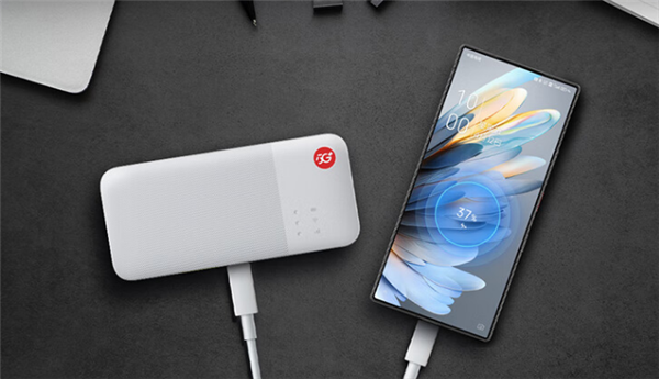 899元 中興5G隨身Wi-Fi U50S開啟預售：高網速500Mbps