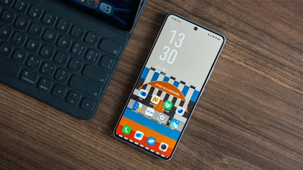 1999元＋6000mAh超大電池！這手機(jī)治好了我的續(xù)航焦慮