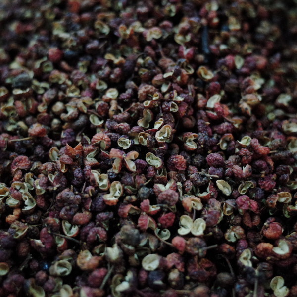 吃瓜子舌頭疼什么原因？