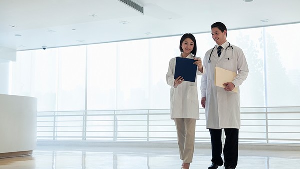 不能治療強(qiáng)直性脊柱炎嗎？