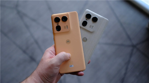 moto首款A(yù)I手機(jī) moto X50 Ultra證件照公布
