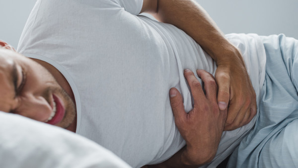 寶寶喝水不少還便秘是怎么回事