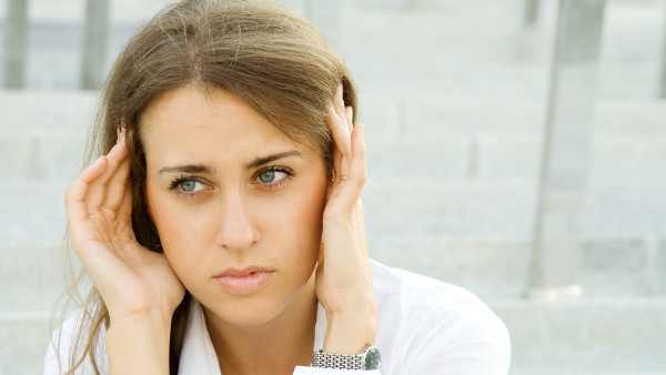 寶寶腹瀉有紅色粘稠物怎么辦？