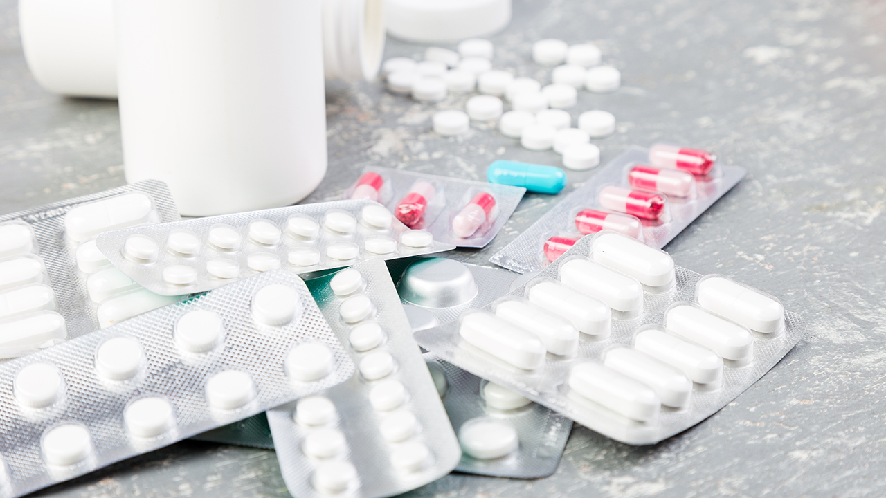 治干眼癥的藥膏怎么涂抹