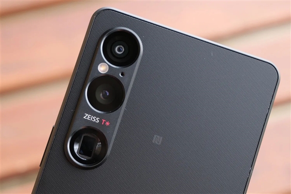售價過萬！索尼Xperia 1 VI圖賞：無挖孔全面屏 行業(yè)罕見