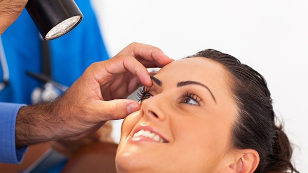 怎樣快速緩解干眼癥癥狀