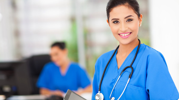 扁桃體炎發(fā)燒怎么治