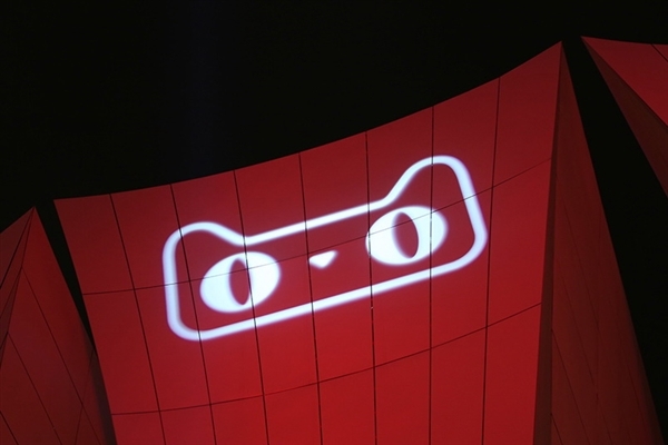 今晚8點(diǎn)2024天貓618現(xiàn)貨開(kāi)賣：iPhone 15系列大降價(jià) 高優(yōu)惠2300元