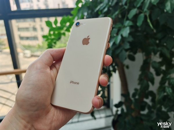 童年時的一臺手機(jī)改變了我的人生軌跡：我與iPhone的14年