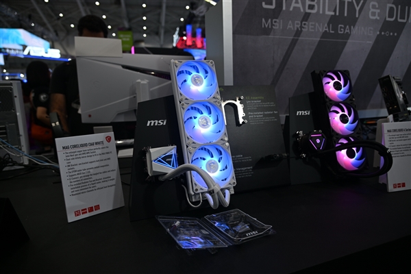 微星機電散新成果秀：優(yōu)雅堅固楓木、獨特雙層葉片
