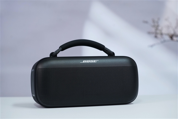 一次充電暢聽(tīng)20小時(shí)！Bose SoundLink Max手提音箱圖賞