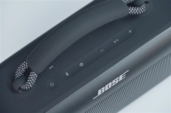 一次充電暢聽(tīng)20小時(shí)！Bose SoundLink Max手提音箱圖賞