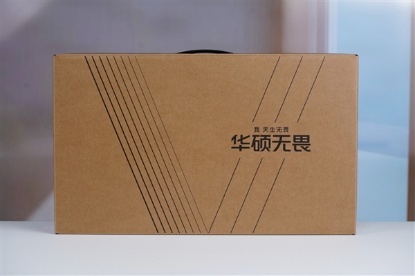 驍龍X Elite+2.8K OLED屏 華碩無(wú)畏Pro15 2024高能 AI 超輕薄本圖賞