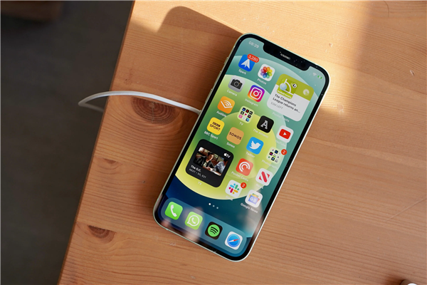 性價比iPhone重出江湖！曝iPhone SE 4 10月量產(chǎn)