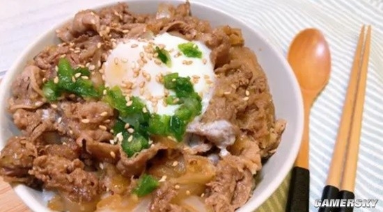 日本媒體稱牛肉飯漲價賴中國火鍋牛肉片需求旺盛：網(wǎng)友瘋狂吐槽