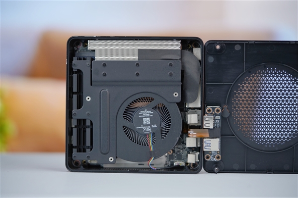 高性能AI Mini PC！銘凡UH125 Pro迷你主機圖賞