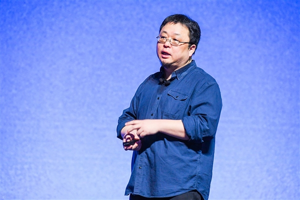 羅永浩：打工人對(duì)老板感恩是愚昧的奴才思想、愚蠢的道德綁架