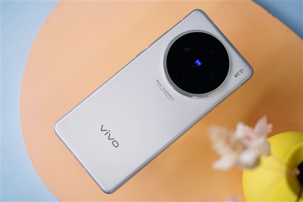 2億潛望下放！曝vivo X200 Pro將配X100 Ultra同款長焦鏡頭