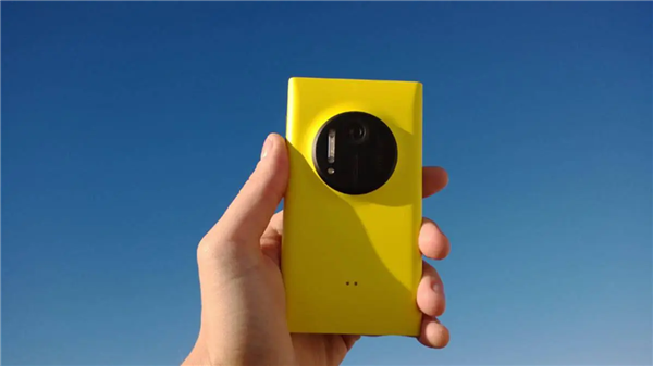 夢回諾基亞Lumia 1020！HMD新機曝光：奧利奧重出江湖