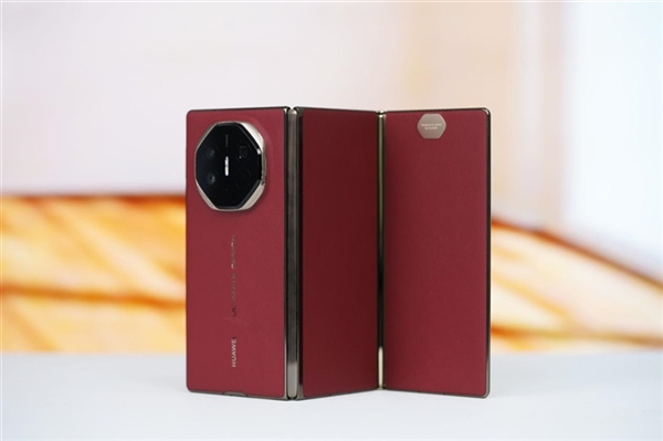 華為三折疊首銷一機(jī)難求！部分TOP368大客戶都沒(méi)分到貨