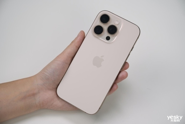 本來上一代產(chǎn)品就難評 直到iPhone 16 Pro上手：有些失望
