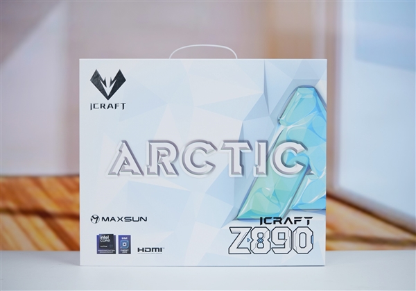 白色海景房必備！銘瑄Z890 Arctic主板圖賞