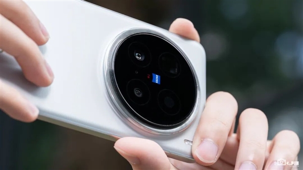 用了幾天vivo X200 Pro：我感覺友商壓力有點(diǎn)大啊
