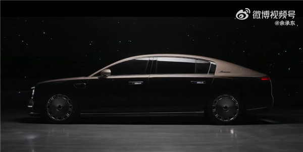 華為百萬級旗艦轎車！尊界S800黑金雙拼色登場：又尊又壕