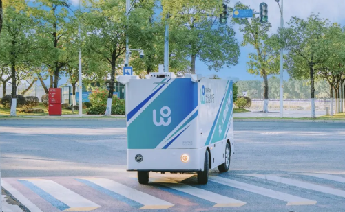 文遠(yuǎn)知行發(fā)布無人物流車Robovan W5：L4級無人駕駛、續(xù)航達(dá)220km