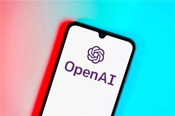 OpenAI首款自研AI芯片據(jù)悉即將完成:明年將量產(chǎn)